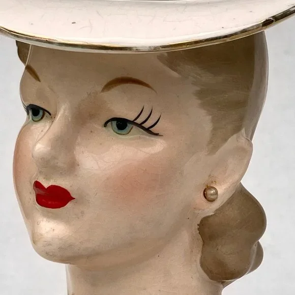1956 Napco Lady in Pearls Head Vase C2637A - Picture 9 of 15